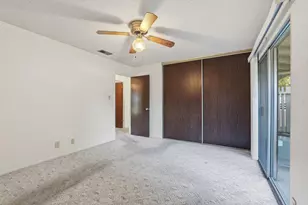 914 Roundtree Ct, Sacramento, CA 95831 - Photo 20
