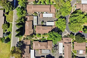 914 Roundtree Ct, Sacramento, CA 95831 - Photo 32