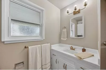 7012 Amherst Street, Sacramento, CA 95822 - Photo 24