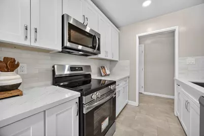 7012 Amherst Street, Sacramento, CA 95822 - Photo 4