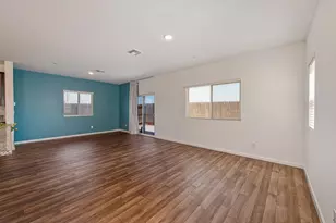 12135 Alamosa Dr, Rancho Cordova, CA 95742 - Photo 16