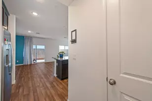12135 Alamosa Dr, Rancho Cordova, CA 95742 - Photo 20