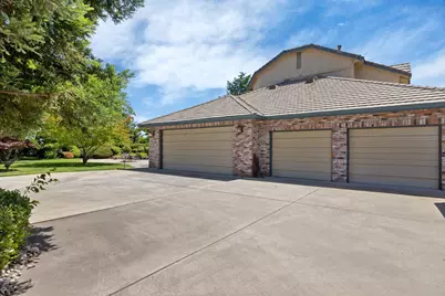 7583 E Realty Road, Lodi, CA 95240 - Photo 34