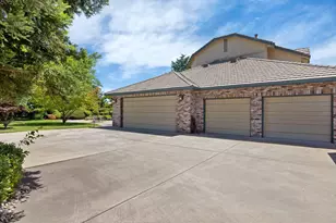 7583 E Realty Rd, Lodi, CA 95240 - Photo 34