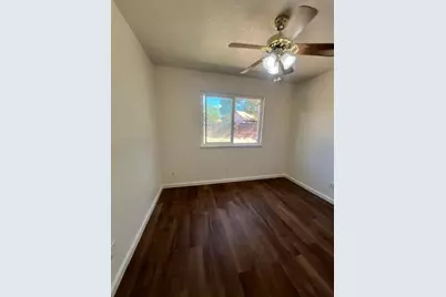 1848 College Greens Drive, Los Banos, CA 93635 - Photo 14