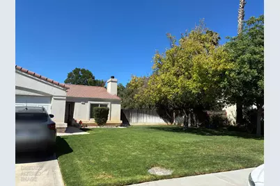 1848 College Greens Drive, Los Banos, CA 93635 - Photo 2