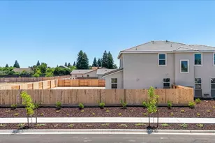 2080 Zane Way, Turlock, CA 95382 - Photo 4