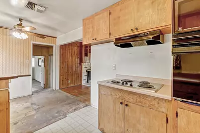6448 Matterhorn Drive, Sacramento, CA 95842 - Photo 14