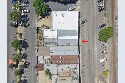 140 S 1st Street, Turlock, CA 95380 - Photo 4