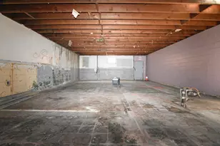 140 S 1st St, Turlock, CA 95380 - Photo 10