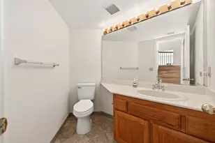 8314 Bramble Bush Cir, Antelope, CA 95843 - Photo 48