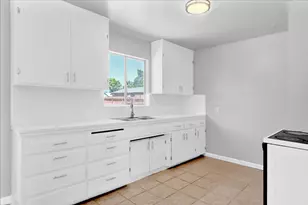 16 Grand Ave, Woodland, CA 95695 - Photo 8