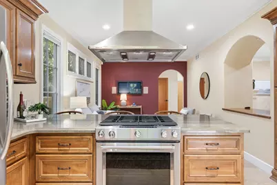 4811 M Street, Sacramento, CA 95819 - Photo 8