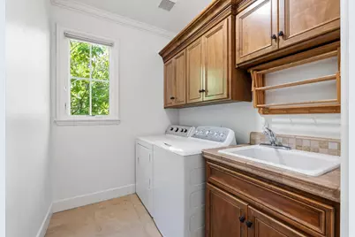 4811 M Street, Sacramento, CA 95819 - Photo 24