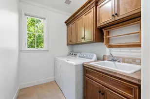 4811 M St, Sacramento, CA 95819 - Photo 24