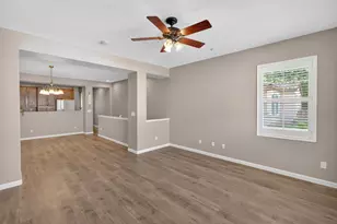 8150 Crystal Walk Cir, Elk Grove, CA 95758 - Photo 14