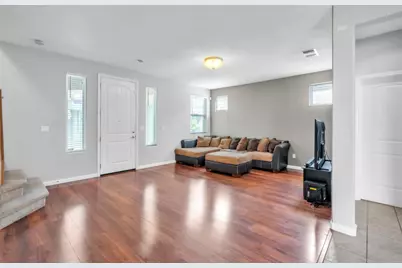 4040 Vittoria Lane, Sacramento, CA 95834 - Photo 6