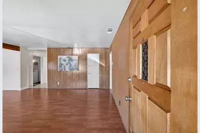 880 Elder Drive, West Sacramento, CA 95605 - Photo 2