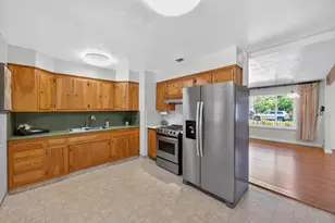880 Elder Dr, West Sacramento, CA 95605 - Photo 6