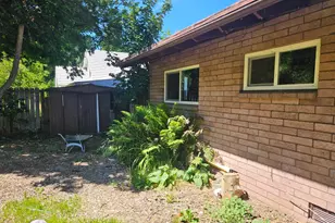 420 S 1st St, Dunsmuir, CA 96025 - Photo 10
