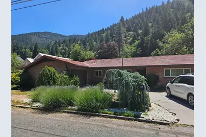 420 S First Street, Dunsmuir, CA 96025 - Photo 2
