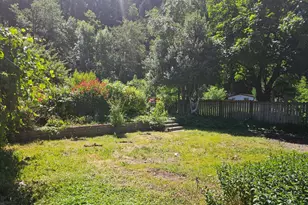 420 S 1st St, Dunsmuir, CA 96025 - Photo 32