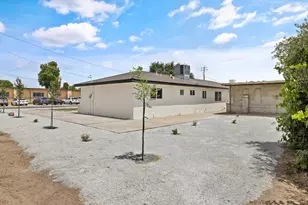 6125 E Mount Whitney, Laton, CA 93242 - Photo 40