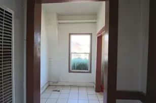 8 W Willow St, Stockton, CA 95202 - Photo 8
