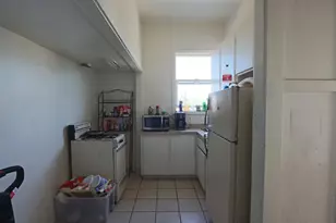 8 W Willow St, Stockton, CA 95202 - Photo 12