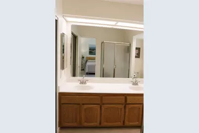 8523 Daimler Way, Sacramento, CA 95828 - Photo 14