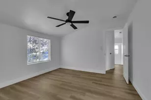 1209 E Pine St, Lodi, CA 95240 - Photo 14