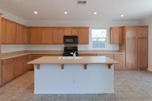 351 Danbury Pl, Lathrop, CA 95330 - Photo 6