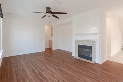 351 Danbury Place, Lathrop, CA 95330 - Photo 8