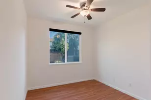 351 Danbury Pl, Lathrop, CA 95330 - Photo 10
