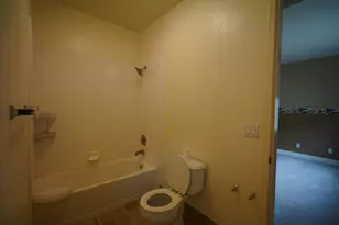 2780 Rogue River Cir, West Sacramento, CA 95691 - Photo 26