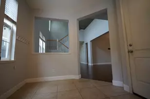 2780 Rogue River Cir, West Sacramento, CA 95691 - Photo 2