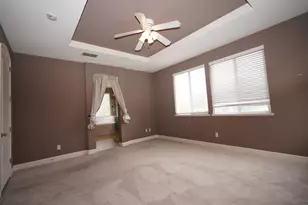 2780 Rogue River Cir, West Sacramento, CA 95691 - Photo 16