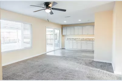 4253 Strathmore, North Highlands, CA 95660 - Photo 14