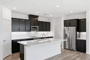 616 E Salamanca Ln, Mountain House, CA 95391 - Photo 2