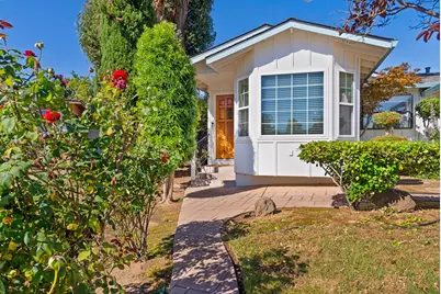 10444 Hartford Court, Rancho Cordova, CA 95670 - Photo 2
