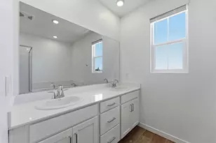 34 Solvang Ct, Elk Grove, CA 95758 - Photo 8