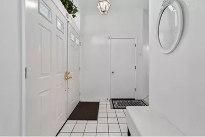 8409 Silver Run Way, Antelope, CA 95843 - Photo 4