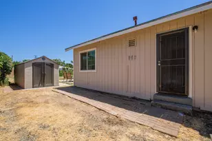 3136 Palmer St, Sacramento, CA 95815 - Photo 32