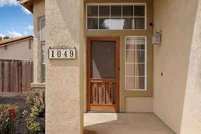 1049 Zumstein Drive, Ripon, CA 95366 - Photo 2