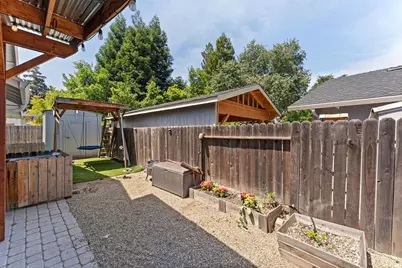 8841 Brattle Place, Stockton, CA 95209 - Photo 40