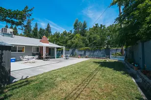 543 Hardy Dr, West Sacramento, CA 95605 - Photo 6