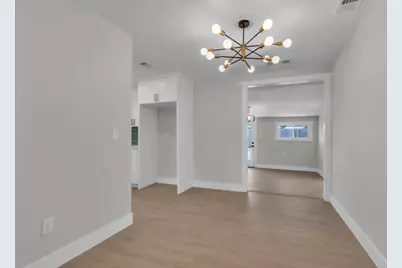 4941 Alcott Drive, Sacramento, CA 95820 - Photo 10