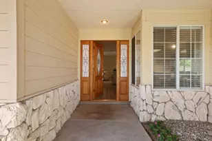 924 E Milgeo Ave, Ripon, CA 95366 - Photo 4