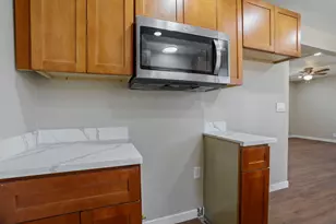 2346 E Hackberry Street Califo, Stockton, CA 95205 - Photo 10