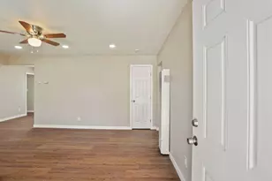2346 E Hackberry Street Califo, Stockton, CA 95205 - Photo 4